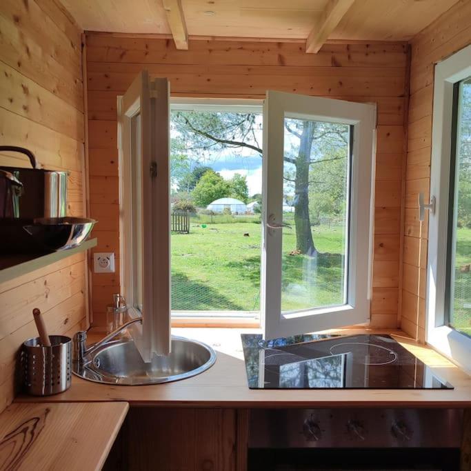 Nuit Insolite En Tiny House Questembert Zewnętrze zdjęcie